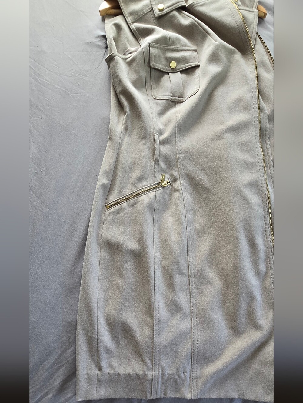 Calvin Klein Sleeveless Midi Trench Dress in Light Beige Women's Size 6 - Picture 6 of 14